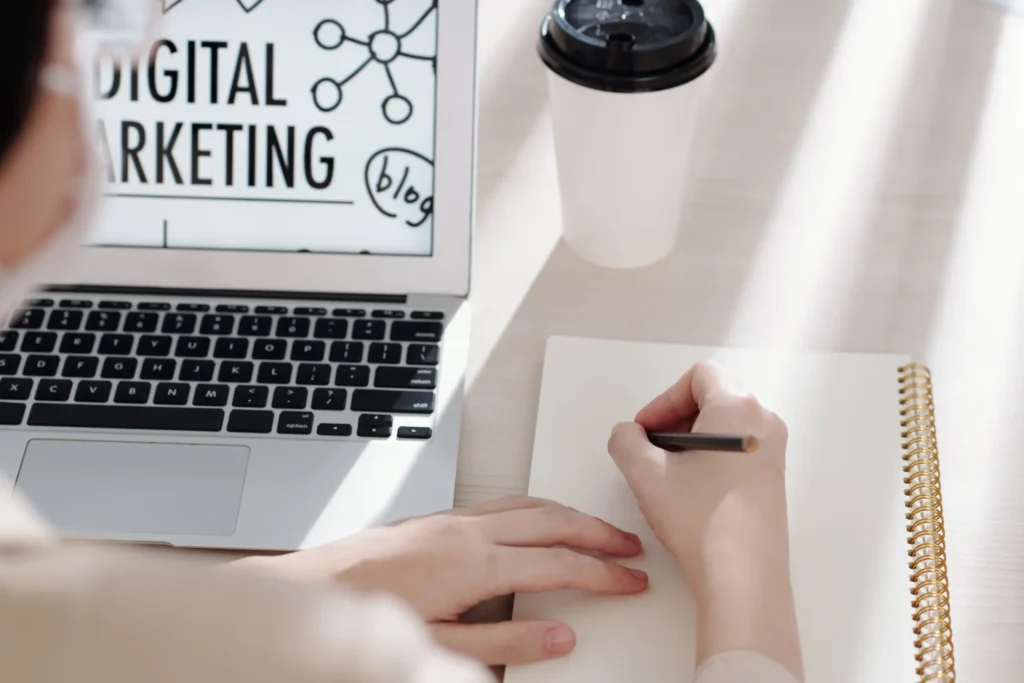 Digital marketer studying the Veblen Effect as part of an online marketing course